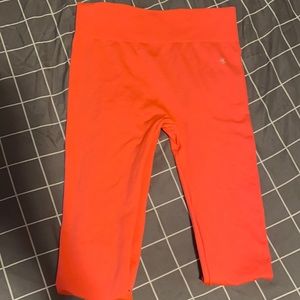 Workouts by Katya neon magenta summer leggings💖